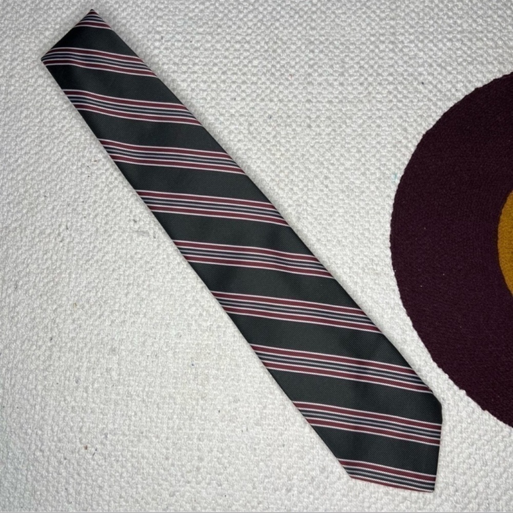 Givenchy Gentlemen Paris Stripped Neck Tie